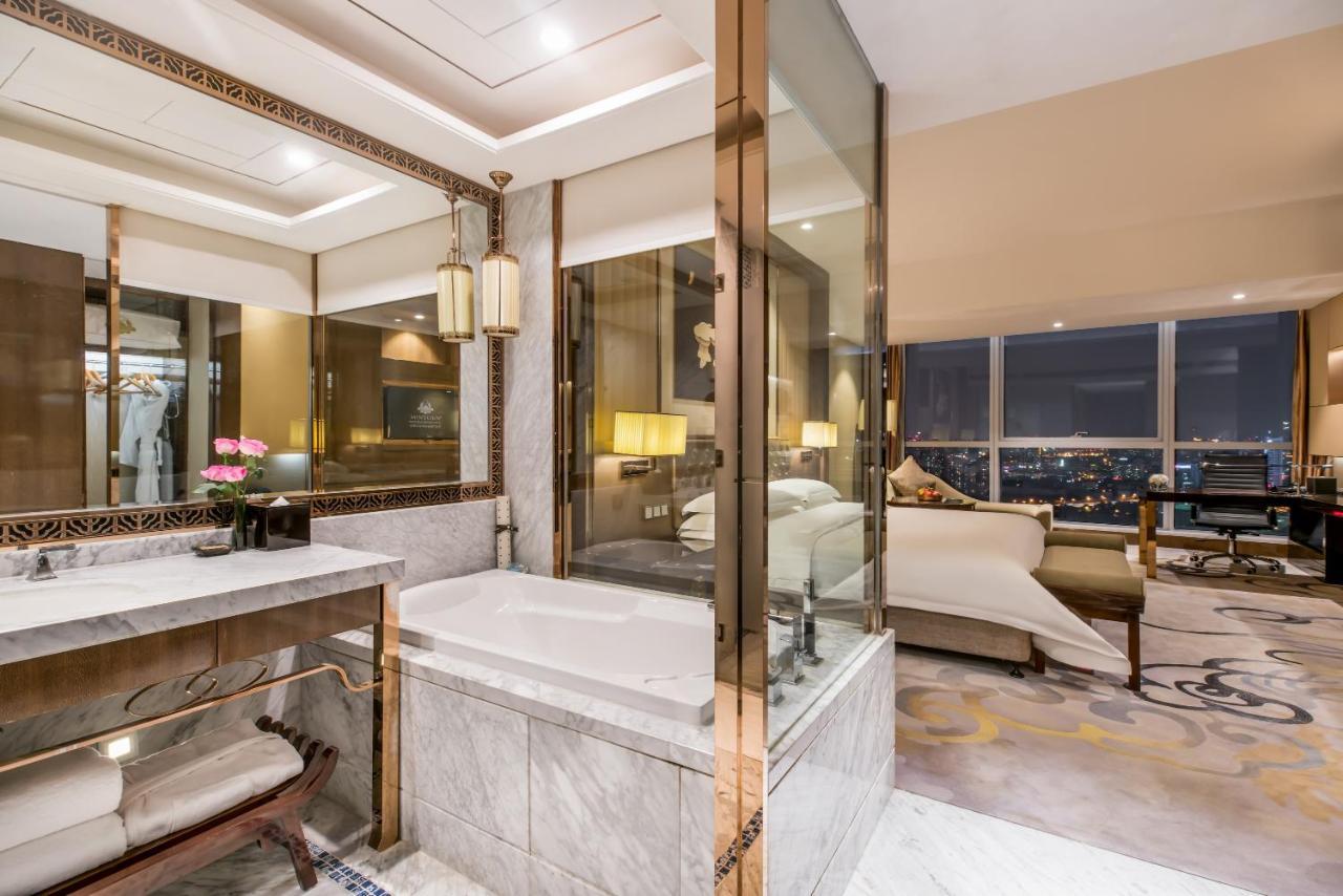 Minyoun Chengdu Kehua Hotel - Member Of Preferred Hotels & Resorts Exterior photo